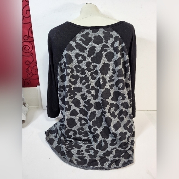 Love & Legend Animal Print Blouse - Picture 4 of 7